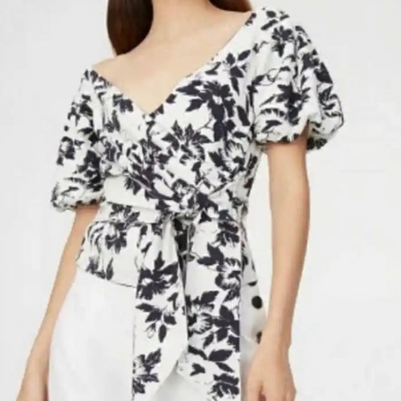 Club Monaco Japara Floral Wrap Top Size L - Picture 1 of 12